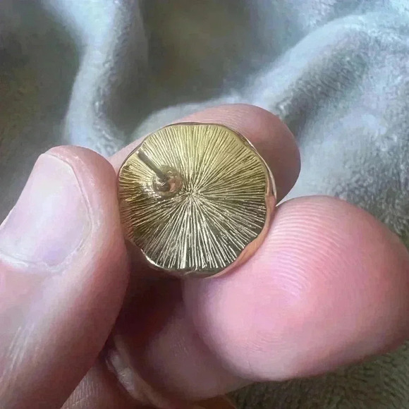 Vintage Gold Tone  & Green Lucite Jelly Belly Pierced Stud Earrings 0.75” - Picture 5 of 5